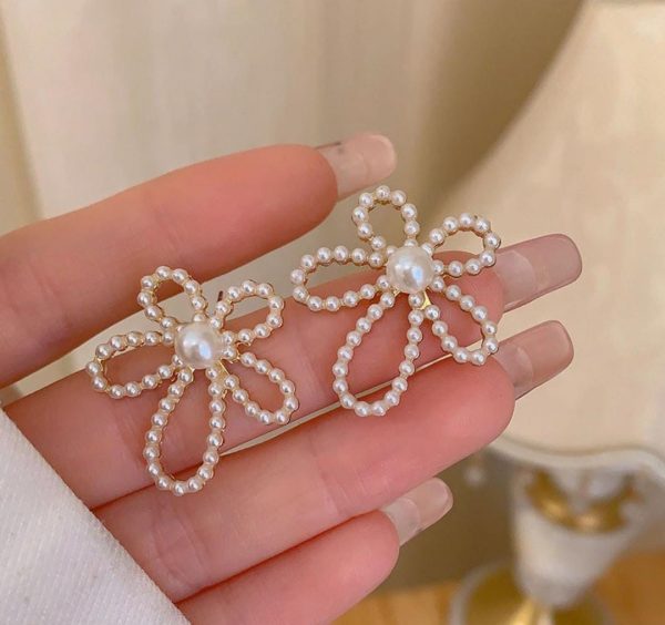 Korean Pearls Flower Earrings