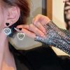 Dazzing Black Heart Earrings