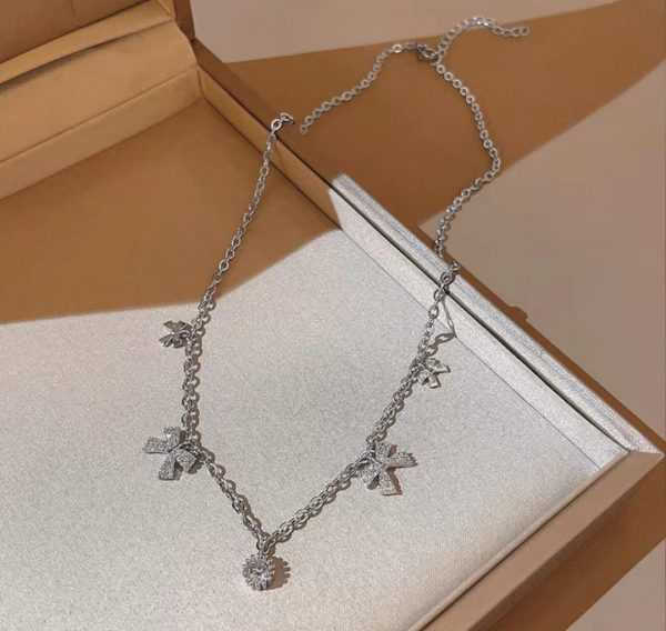 Bow Charms Necklace