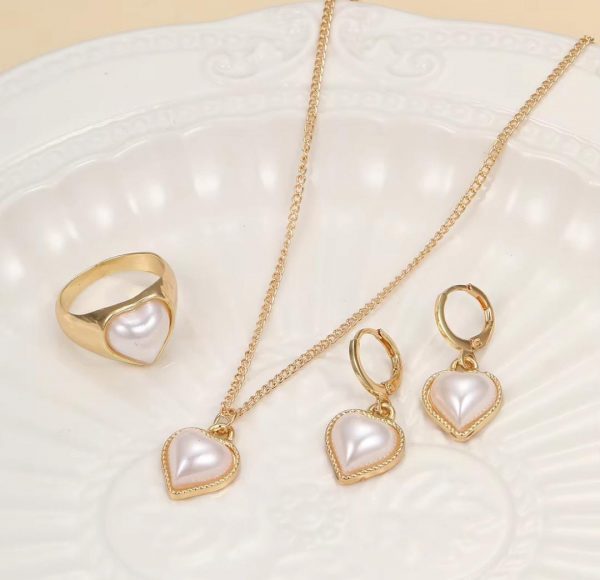 Pearl Heart Jewelry Combo Set