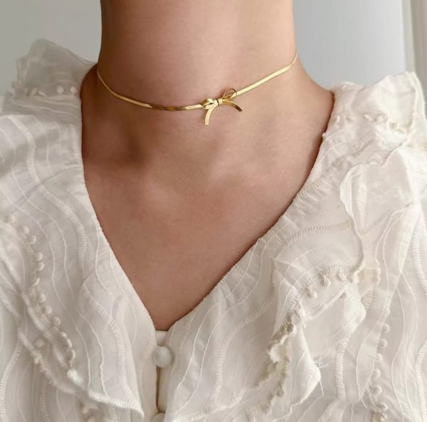 Bow Knot Snake Chain Necklace