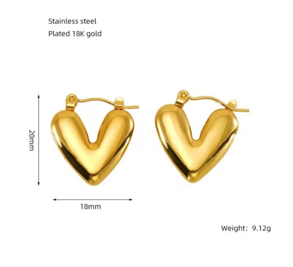 Dainty Heart Earrings