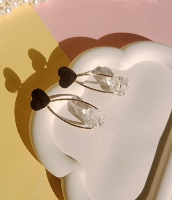 Heart-shaped drop earrings gold-toned
